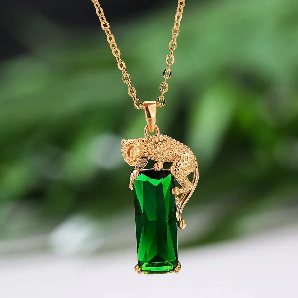 Domineering Animal Leopard Pendant Big Rectangle Stone Necklaces For Men Women Green Zircon Gold Color Link Chain Necklace S189844