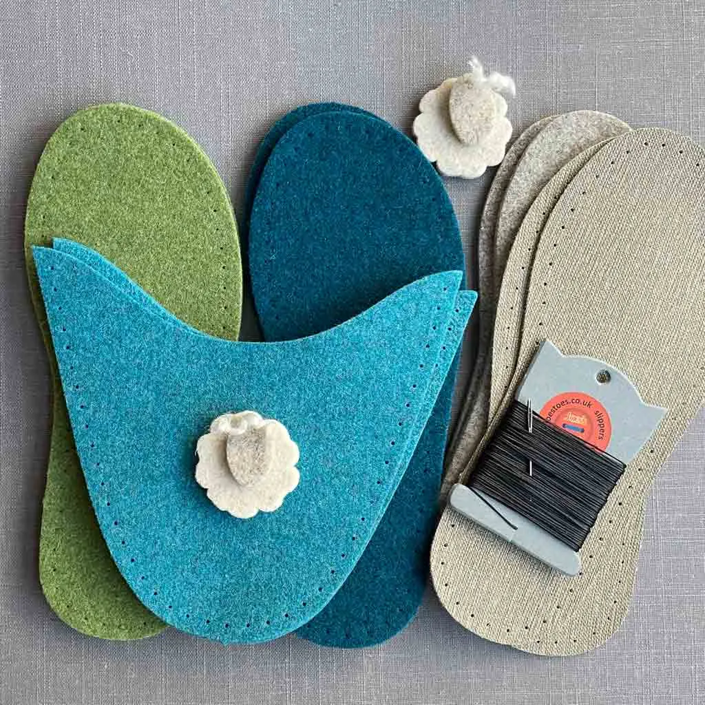 Sheepy Felt Slipper Kit