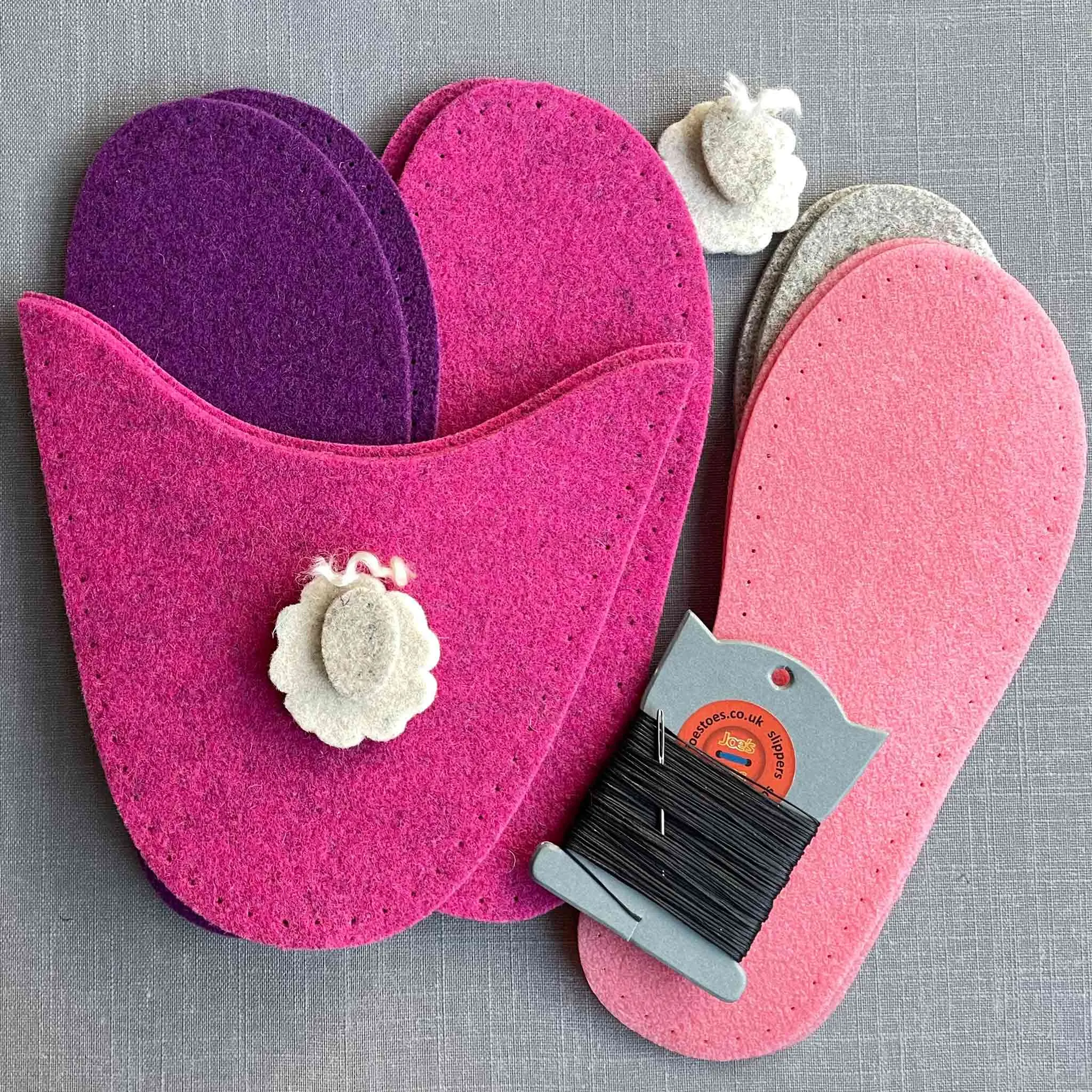 Sheepy Felt Slipper Kit