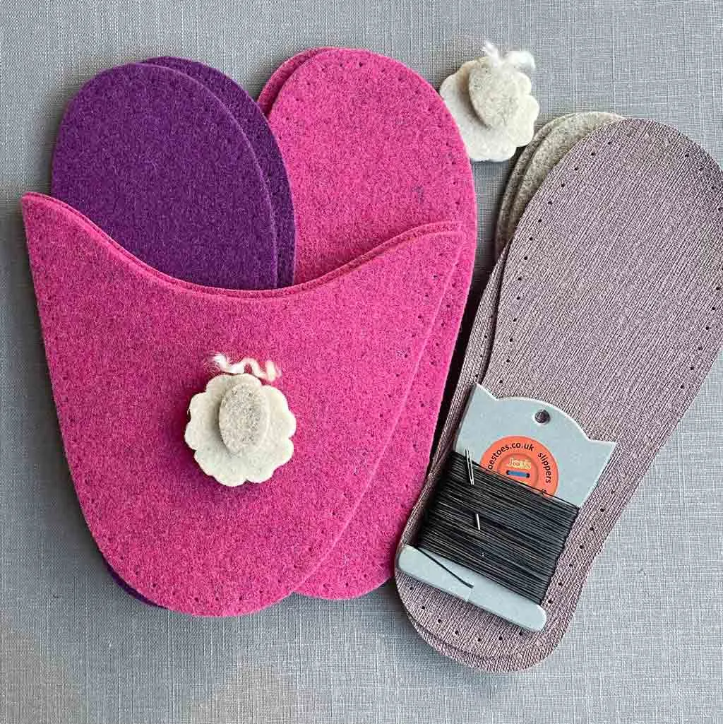 Sheepy Felt Slipper Kit