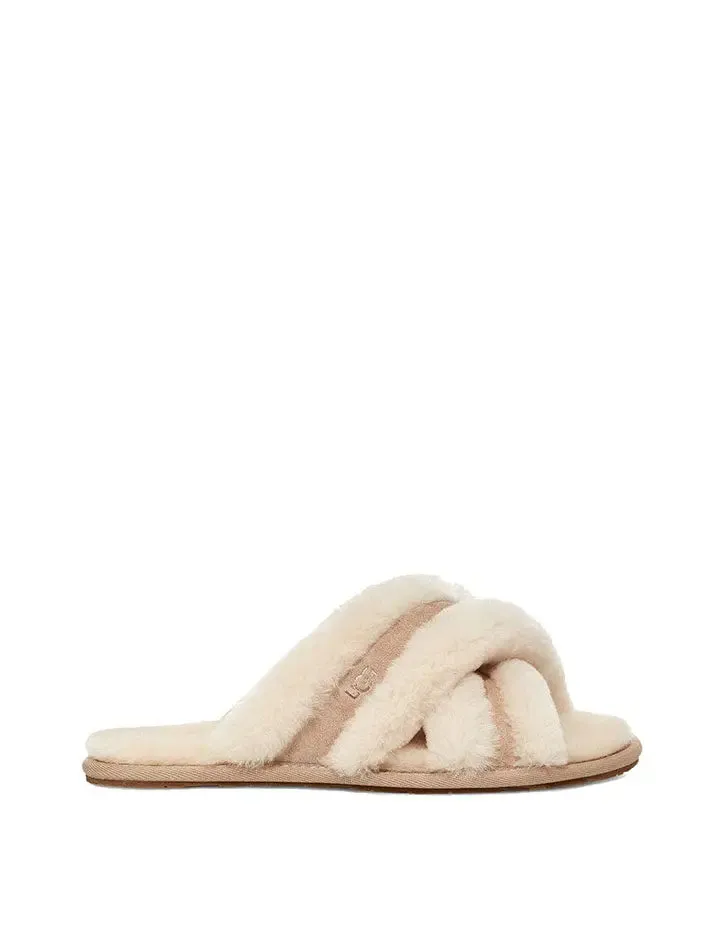 UGG Scuffita Slipper Sand