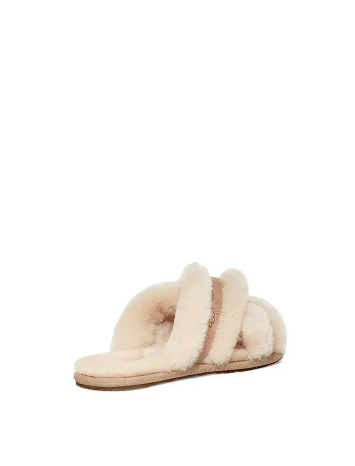 UGG Scuffita Slipper Sand